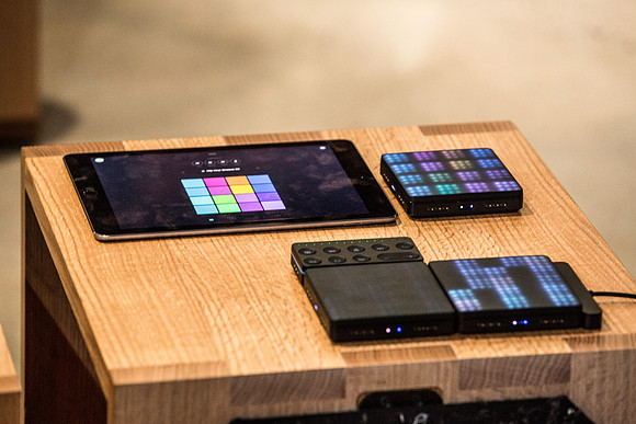 Roli Bloc intergrated with Apple Products at Apple Store Willamsburg